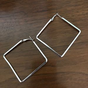 Square hoops- geometric hoops